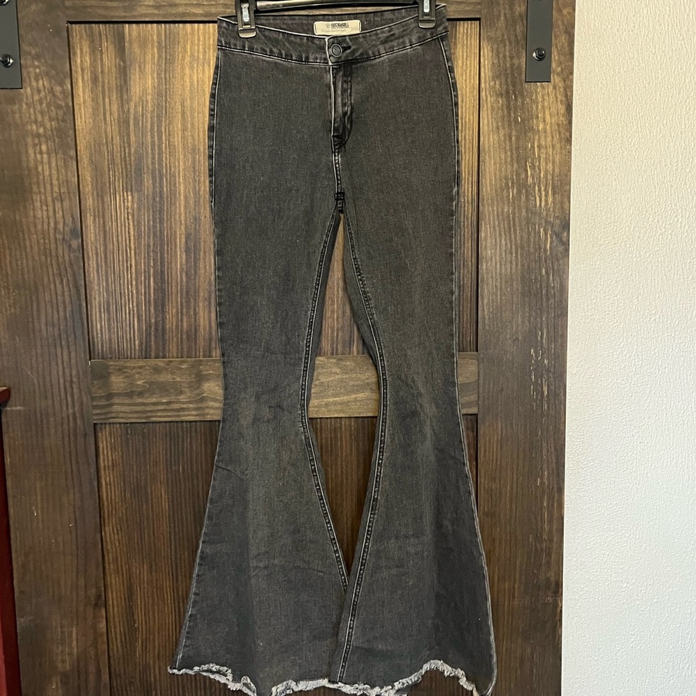 Womens 27x34 rock and roll flares